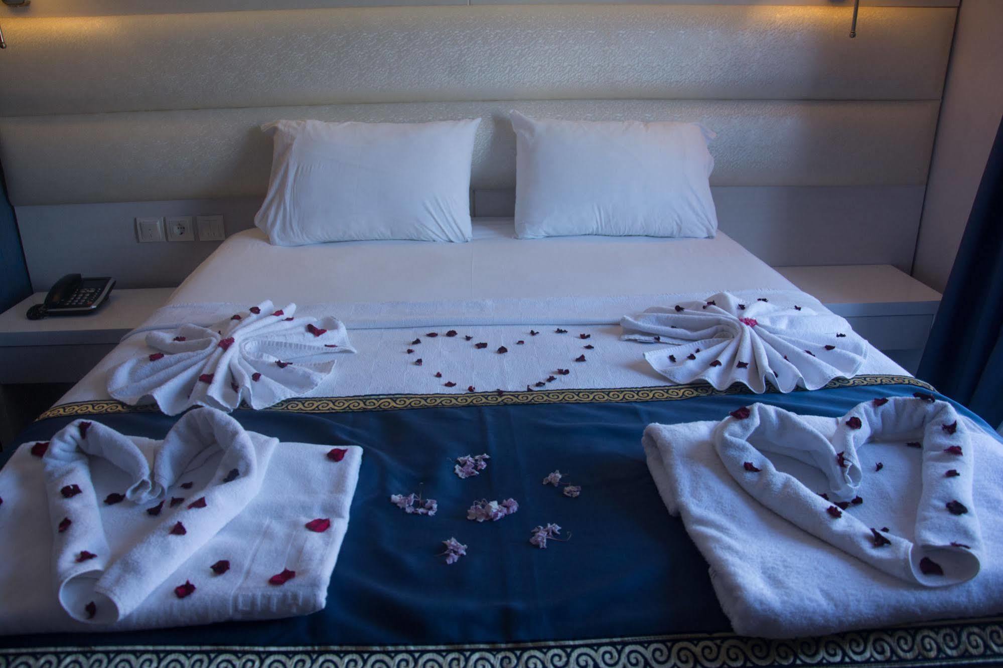 Gold Butik Hotel Мармарис Екстер'єр фото